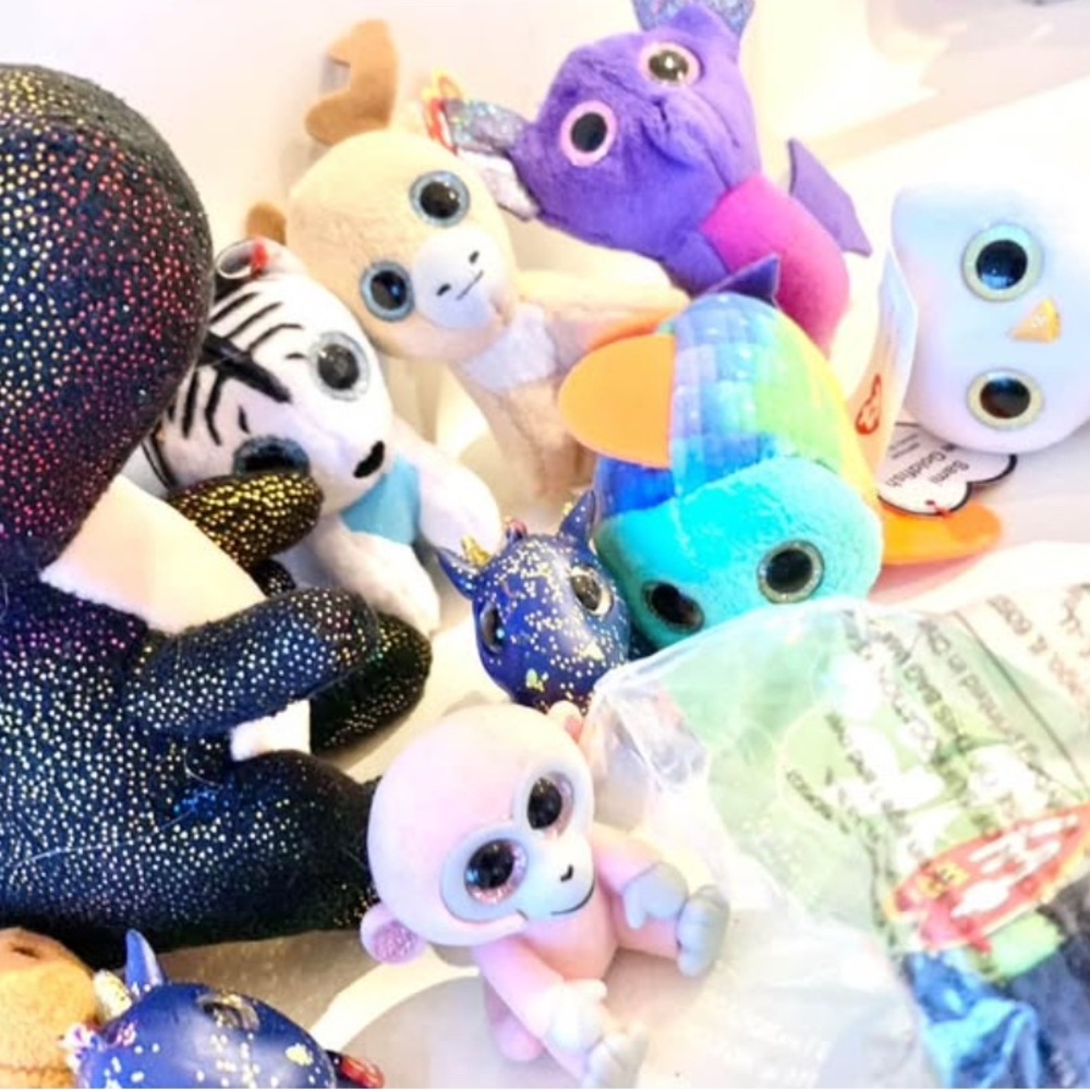Bunch of mini Ty Babies Collection